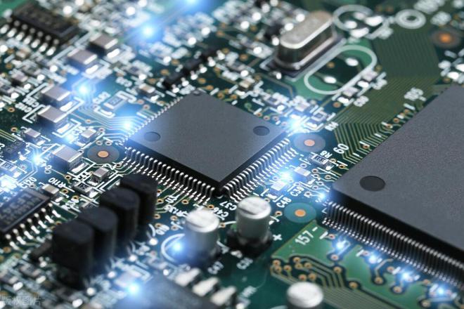 雷竞技RAYBET·(中国)官方网站集成电路专业就业率近100%；航空航天专业人(图3)